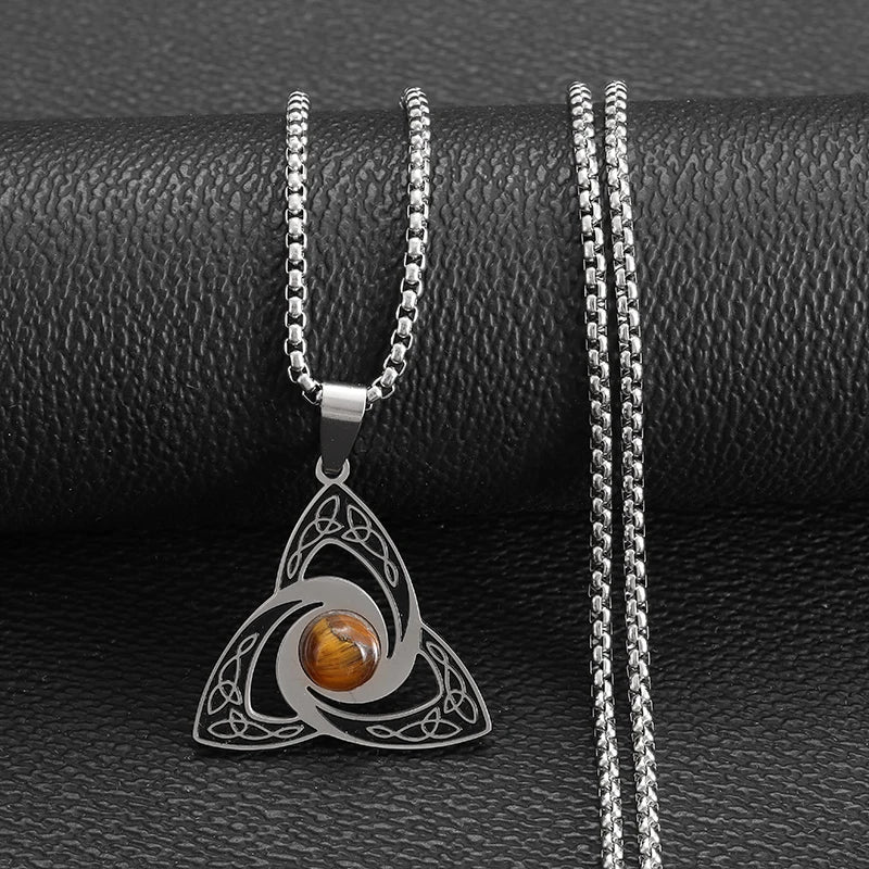 Irish Celtic Trinity Knot Power Stone Necklace Wiccan Witch's Knot Pendant for Men and Women Fashionable Lucky Knot Jewelry