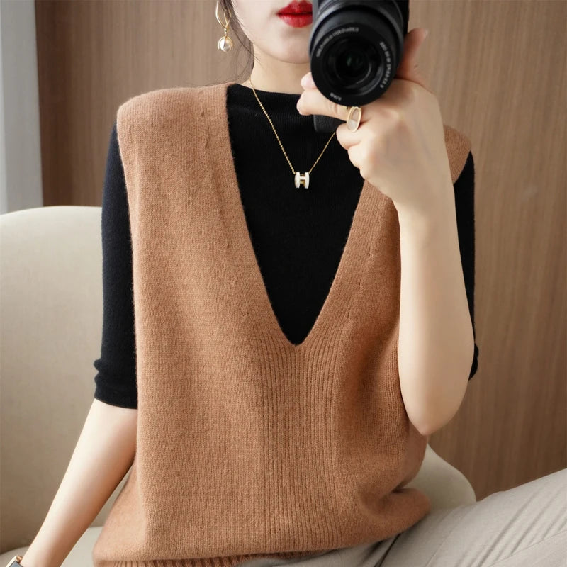 Autumn And Winter Knitted Pullover Vest Loose Big V-Neck Fashion All-Match Solid Color Outer Wear Sexy Regular Women's Sweater